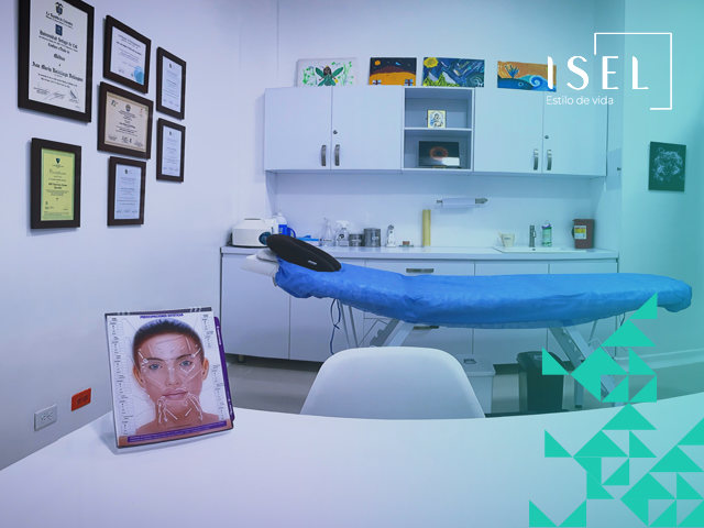 ISEL estilo de vida dra doctora ana maria usubillaga speaker allergan top doctor medica universidad santiago de cali